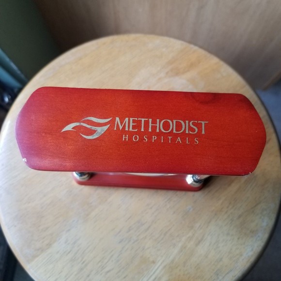 Brookwood Quartz Alarm Analog Clock Carriage Style Methodist Hospital Promo - Picture 12 of 12